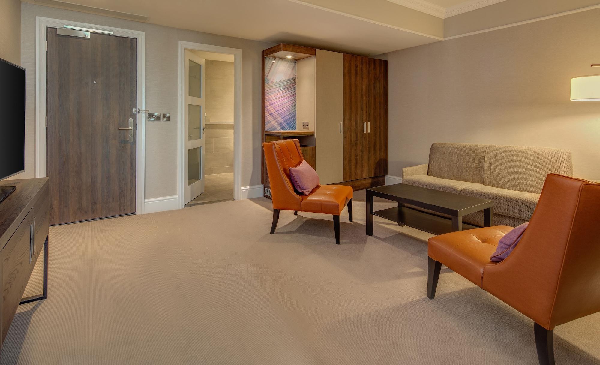 Hilton Edinburgh Carlton Hotel Exterior photo