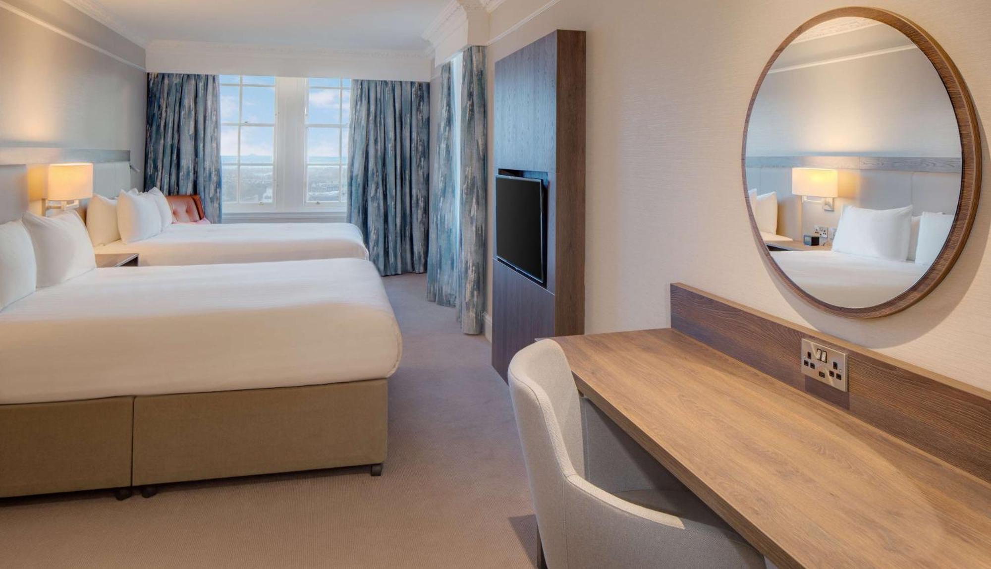 Hilton Edinburgh Carlton Hotel Exterior photo